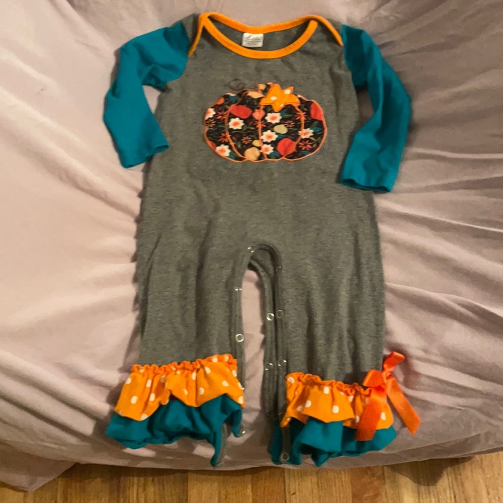 Girls fall outfit. Used, like new